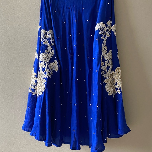 Custom made cobalt blue 3 piece raw silk sharara - Picture 3 of 5